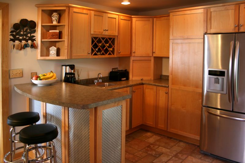 Kitchen Cabinets Refacing in Kokomo, IN
